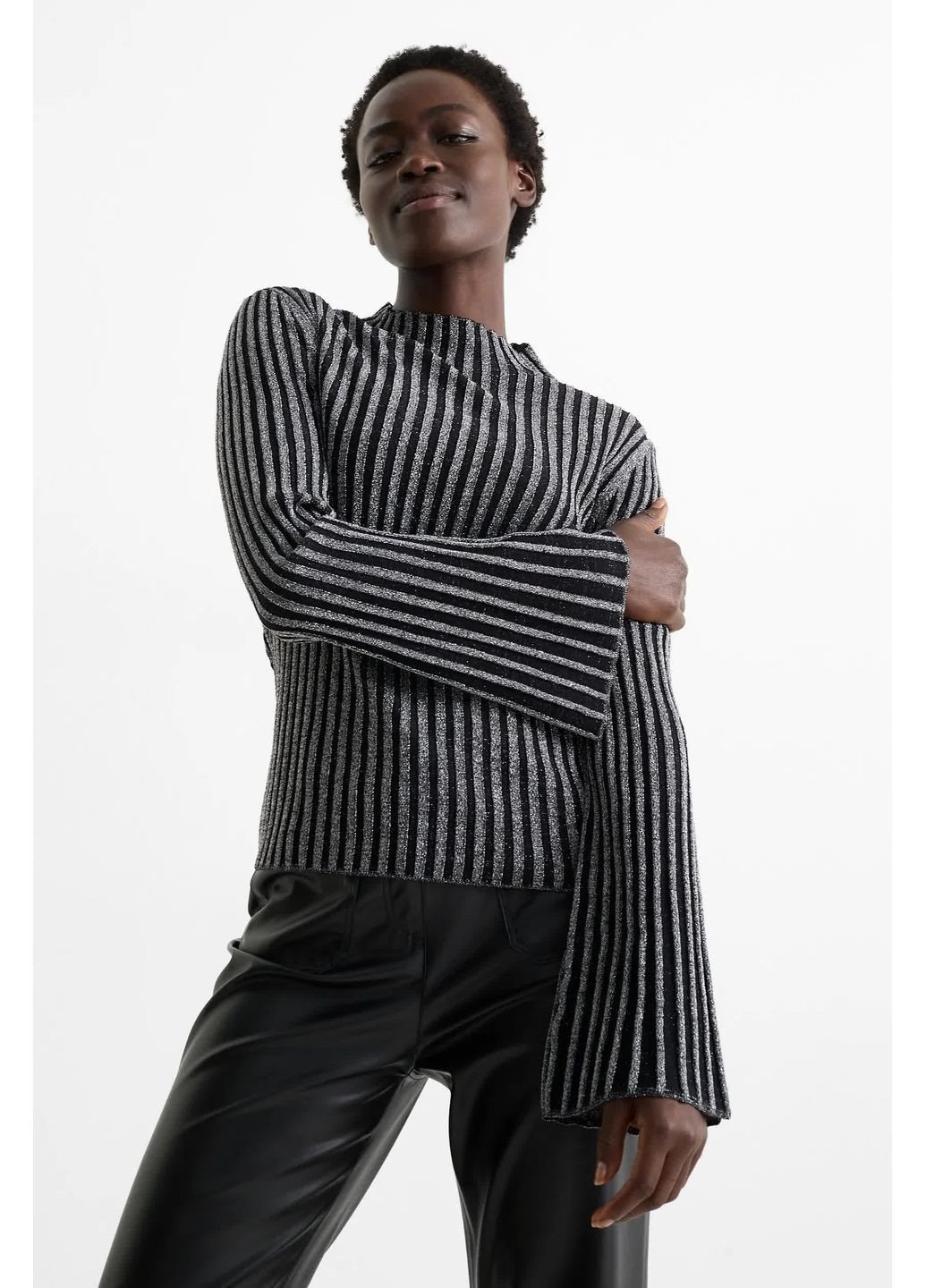 Сірий демісезонний светр C&A