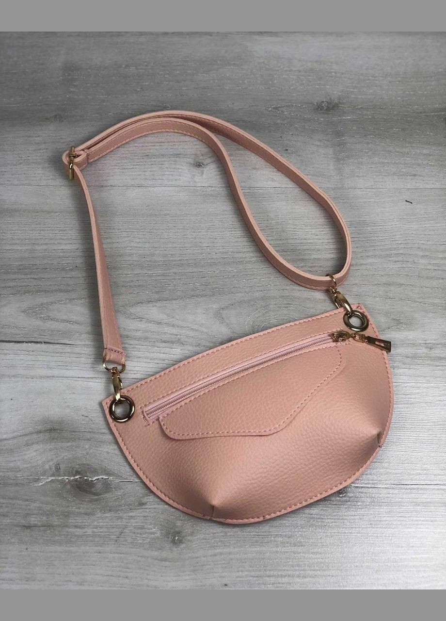 Женская сумка на пояс/кросс боди на молнии из экокожи «Нана» с длинным ремешком пудровая WeLassie (298568850)