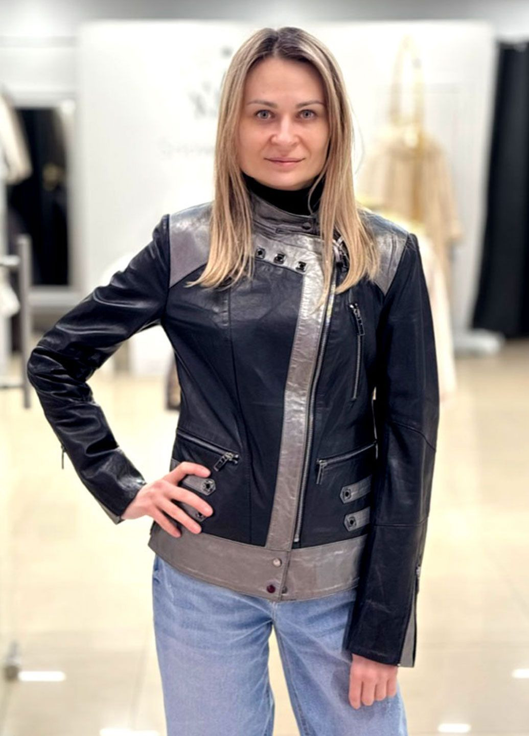 Чорна демісезонна жіноча куртка косуха з натуральної шкіри Ece