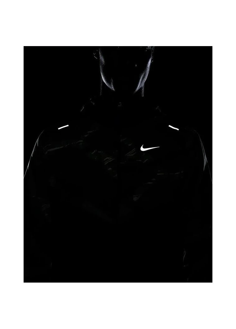 Оливкова (хакі) демісезонна вітровка Nike