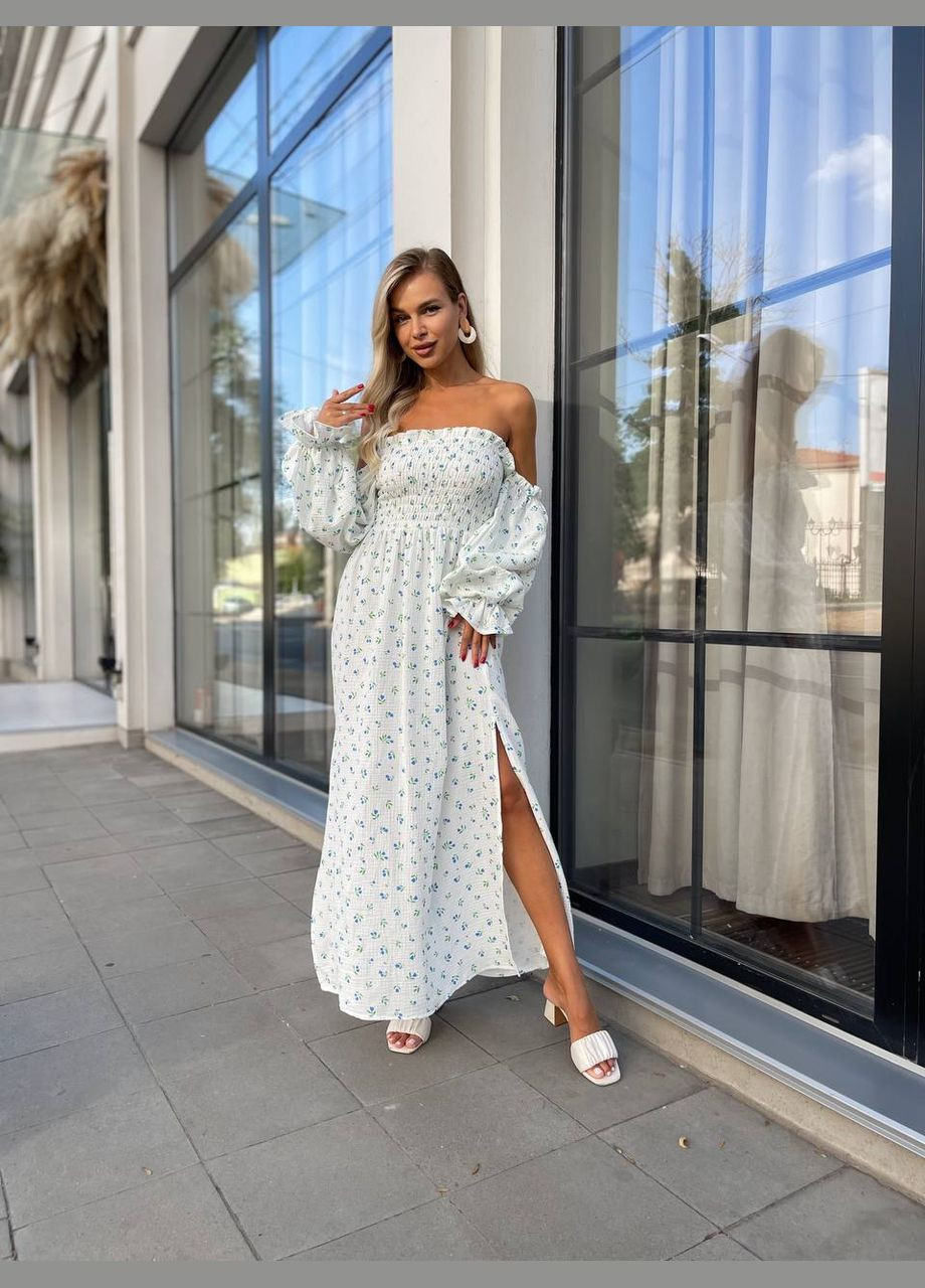 Блакитна повсякденний жіноча максі сукня з розрізом у квітку з відкритими плечима Style Point з квітковим принтом