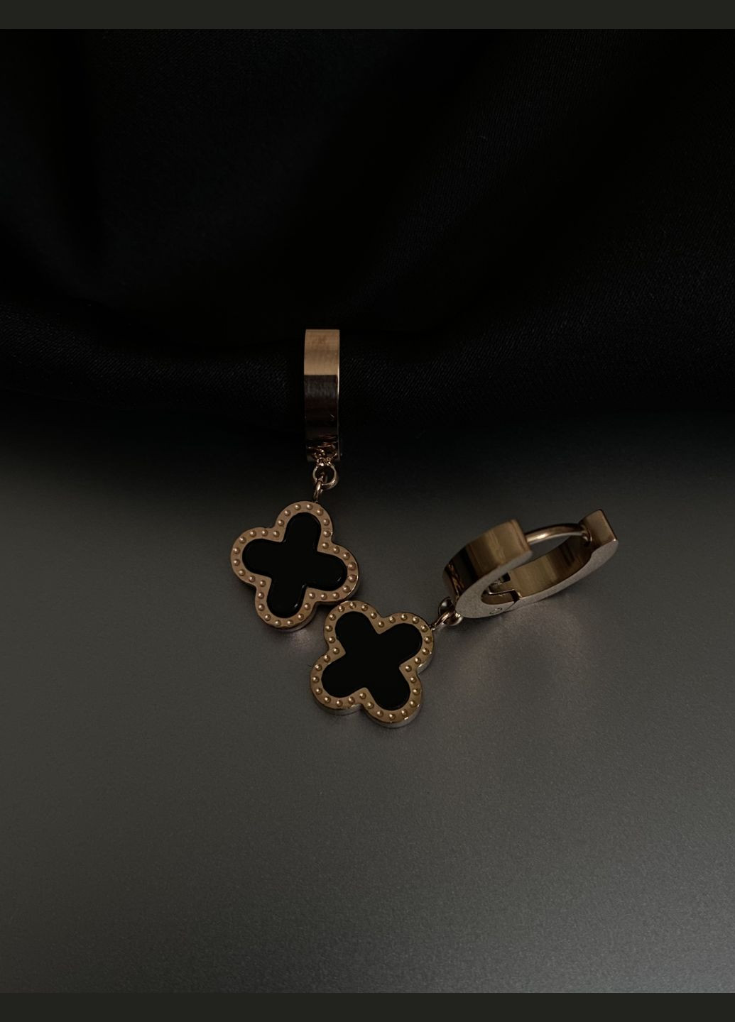 Сережки "Конюшина" застібка - кільце золотого кольору 31962 Fashion (335015214)