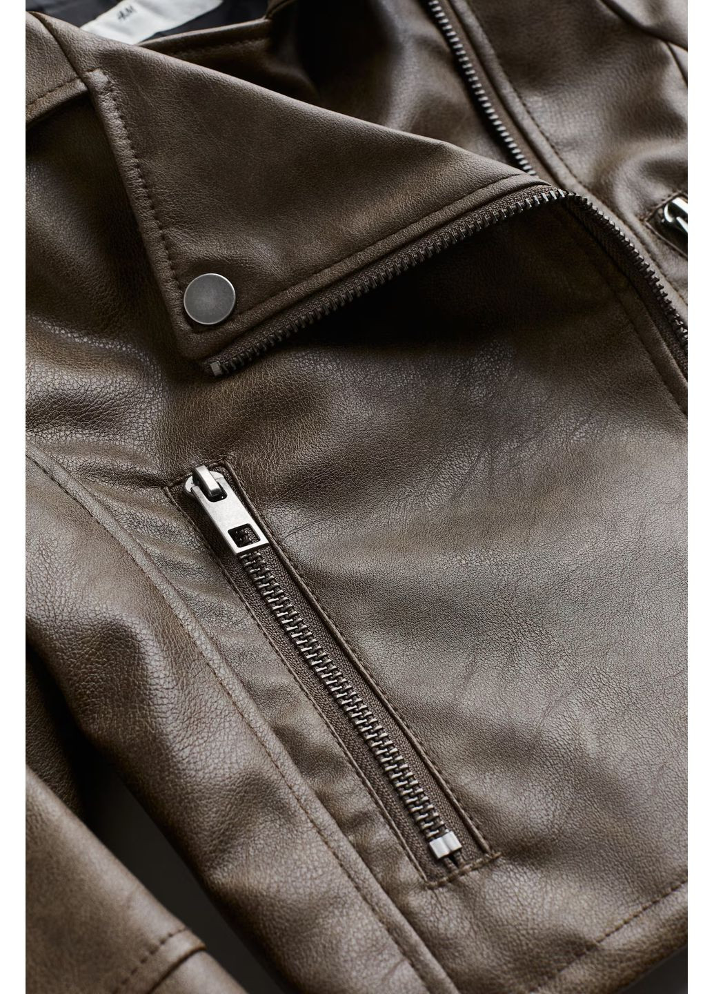 Коричневая демисезонная байкерская куртка из ткани с покрытием для девочки коричневая 146см(10-11р) H&M