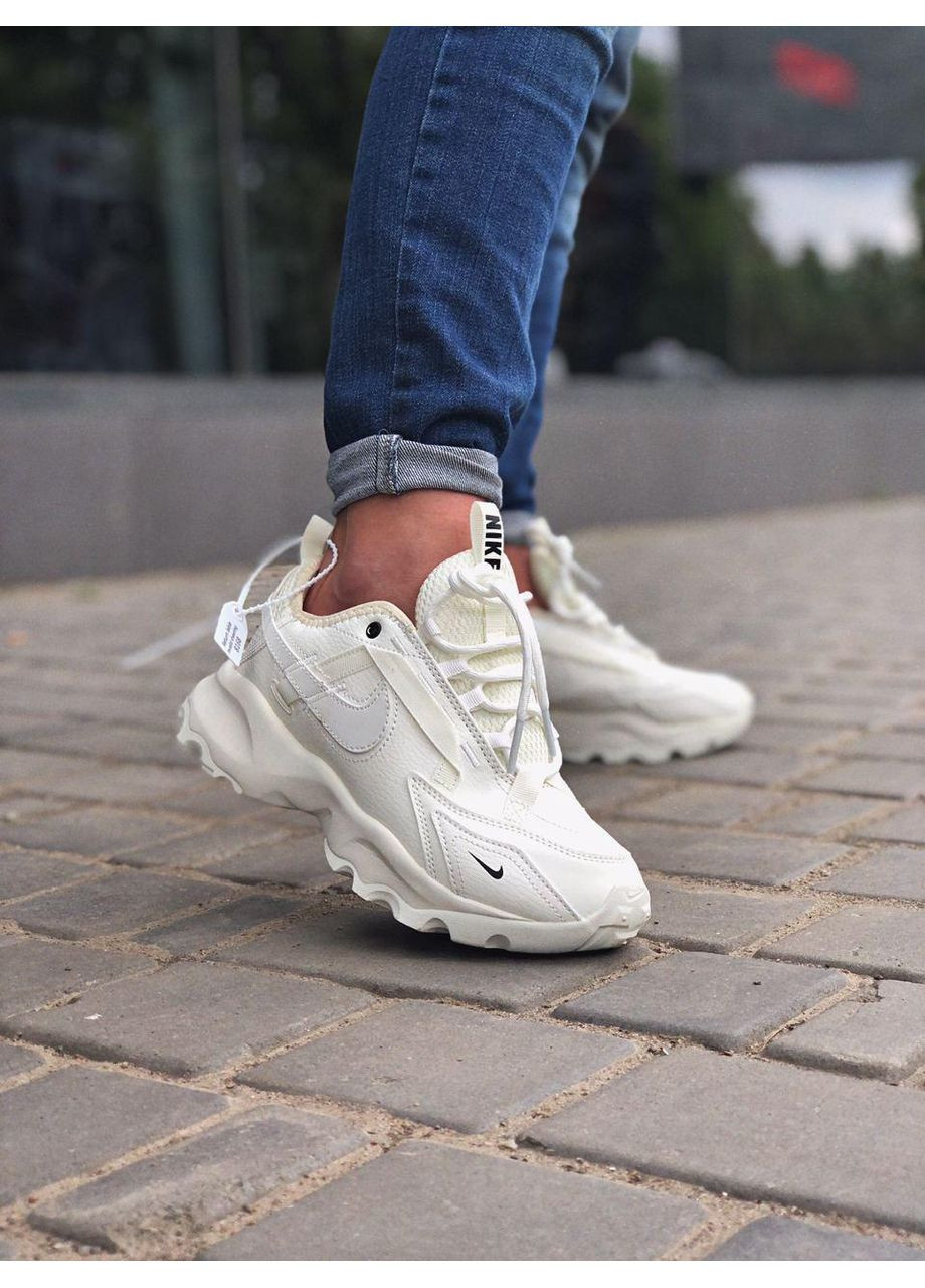 Белые демисезонные кроссовки мужские nike tc 7900 white найк tc 7900 No Brand