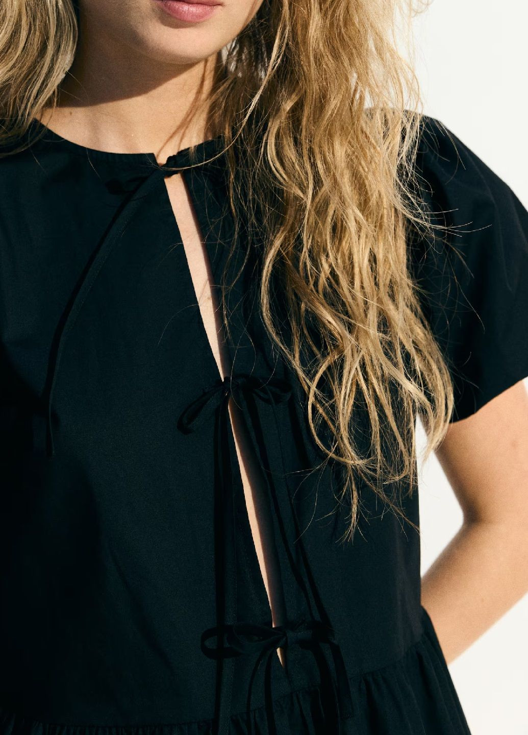 Чорна кежуал сукня H&M однотонна