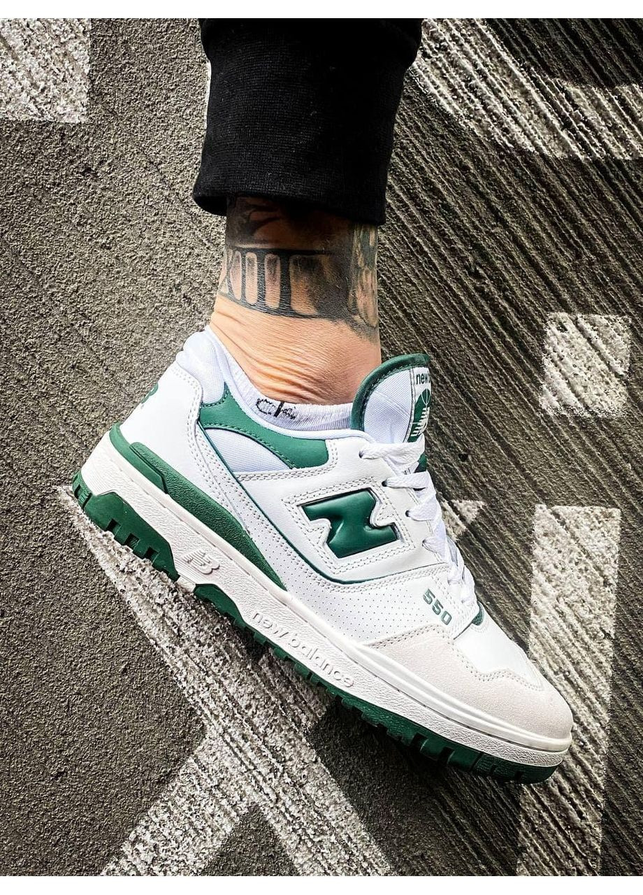 Серые демисезонные кроссовки мужские new balance 550 white green нью беланс 550 No Brand