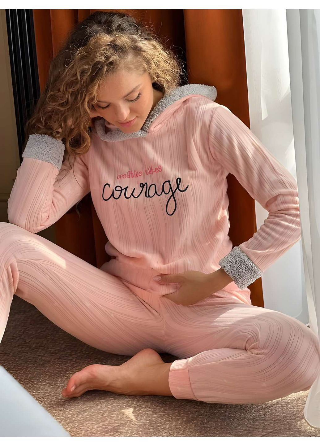 Персикова жіноча тепла флісова піжама з капюшоном, теплий домашній костюм No Brand