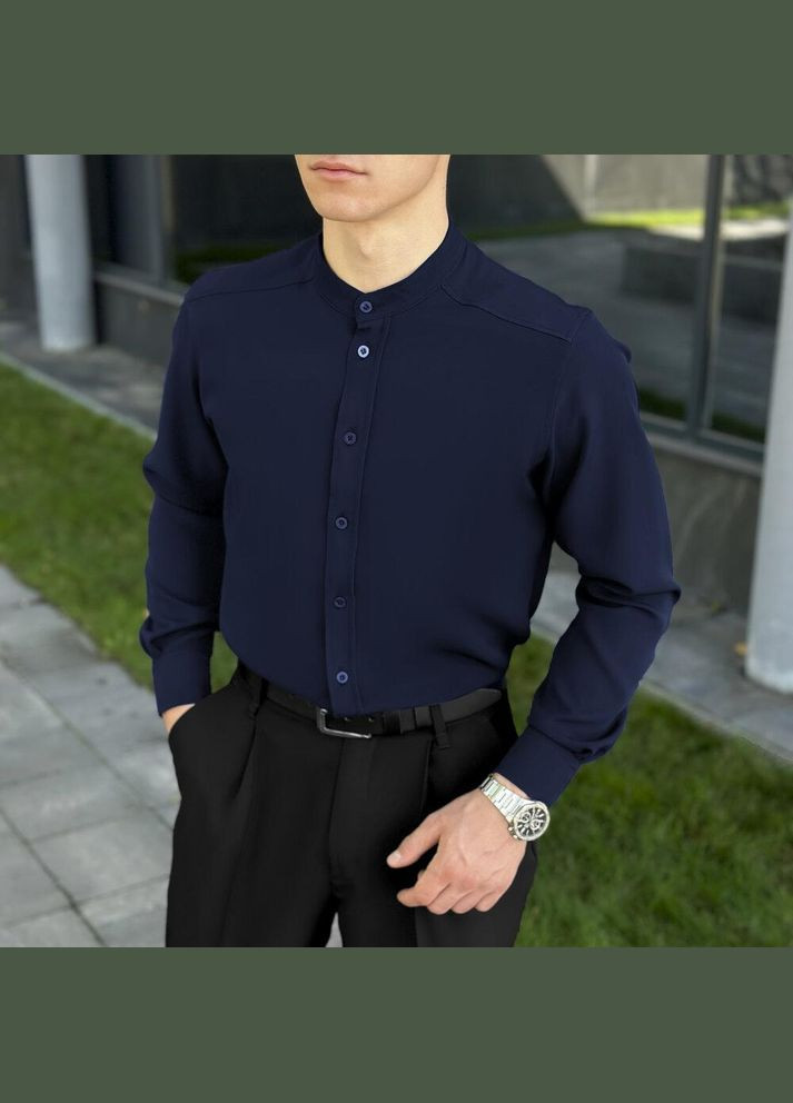 Чоловіча однотонна сорочка з довгим рукавом темно-синя No Brand (341306105)