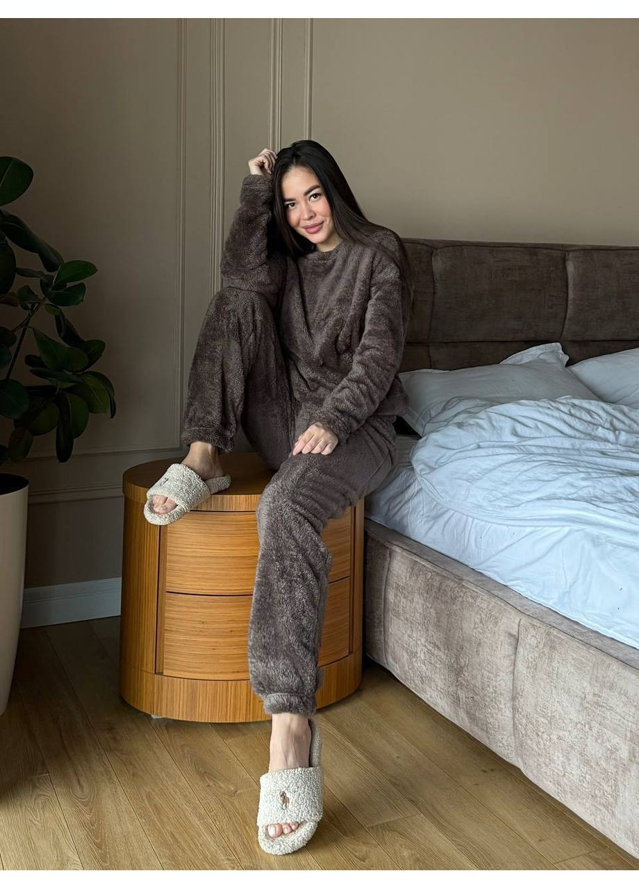 Тепла й стильна жіноча кофта Україна (360545064)