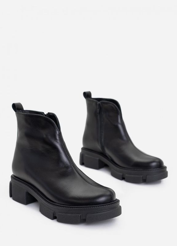 Зимние черные кожаные ботинки на меху со швом ISSA PLUS