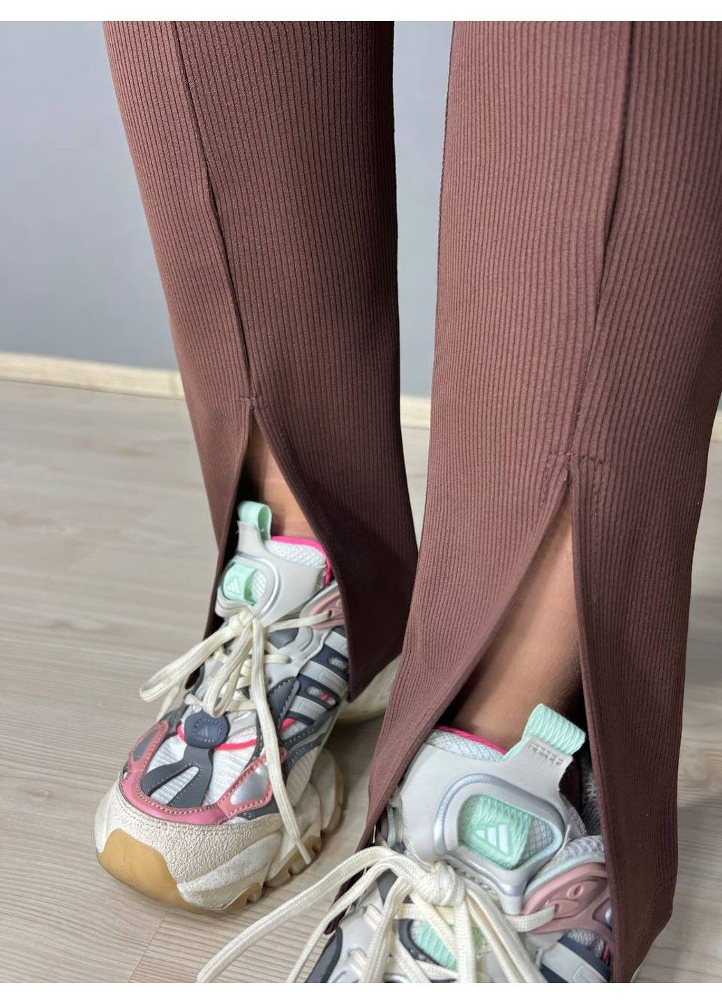 Лосини жіночі 535 з високою посадкою та розрізами кльош коричневі PRENSES (328558803)