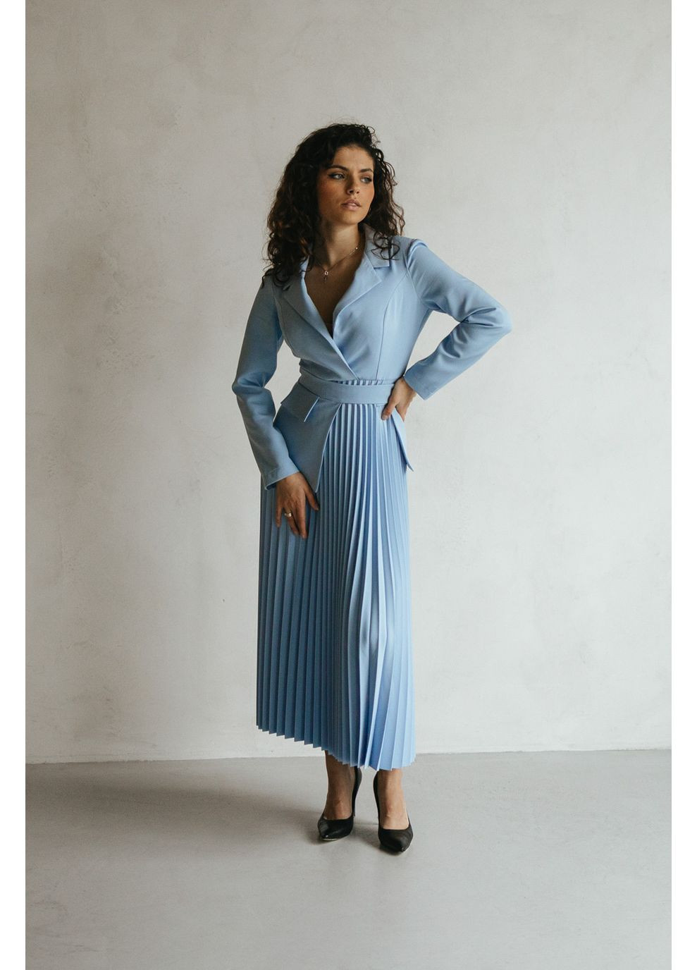 Блакитна сукня 2030.5302 Seventeen