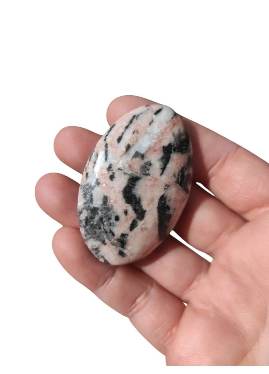 Крупный обработанный камень Розовой зебровой яшмы 1 шт, размер 53 мм No Brand (317270369)