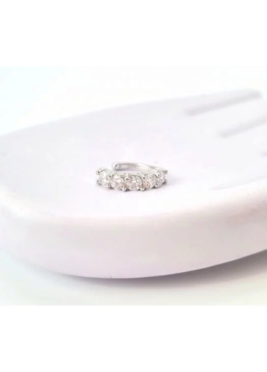 Срібна сережка для пірсингу з фіанітами UMAX (301558182)