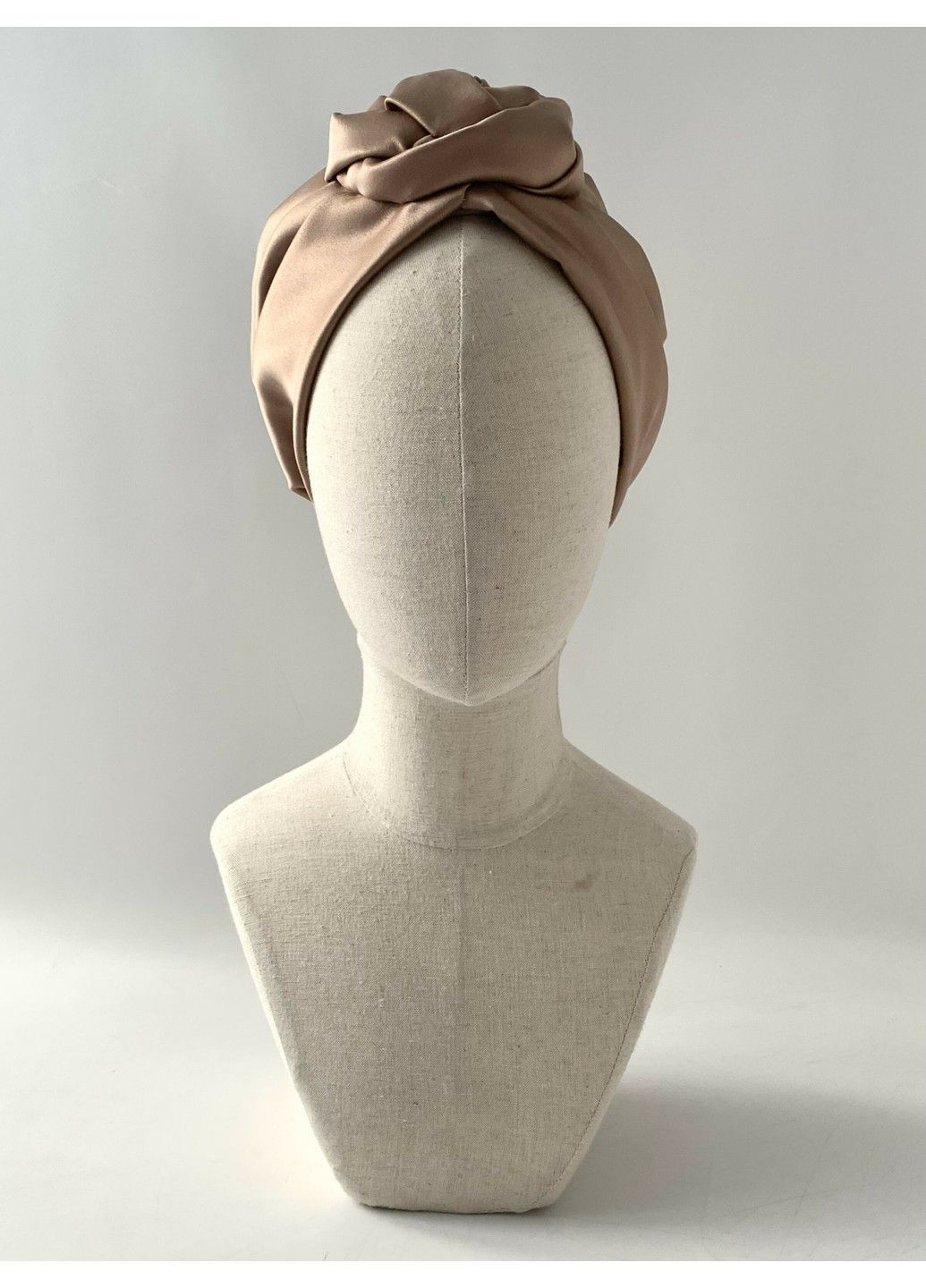 Атласный тюрбан с цветочком BANDANA QUEEN (366239244)