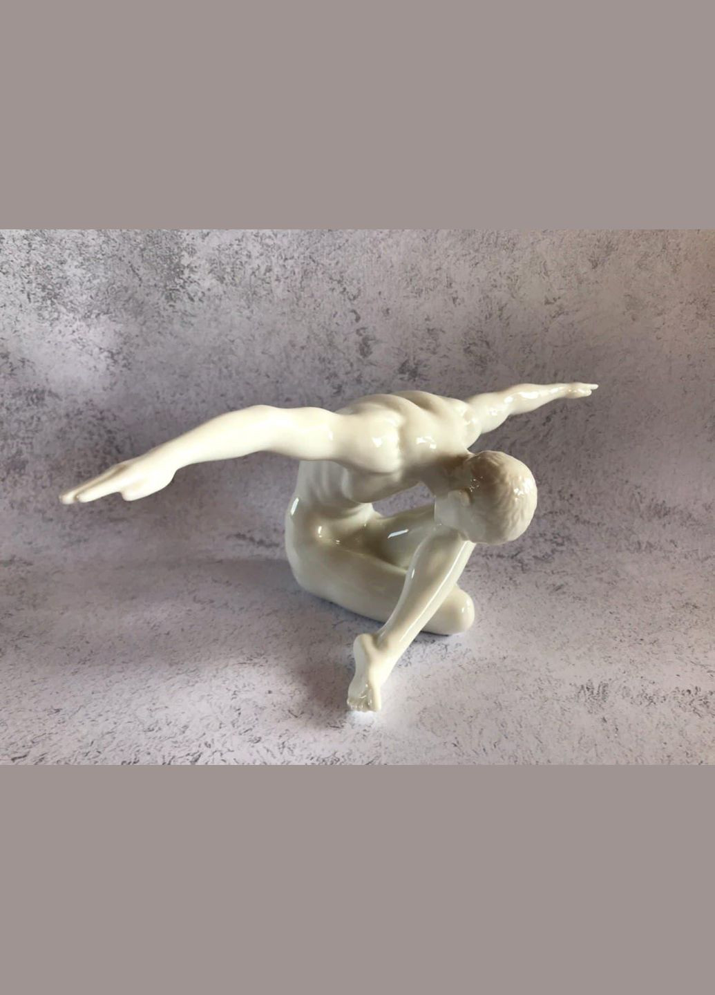 Статуэтка Атлет 13,5х40 см 1104228 Unicorn Studio (346530046)