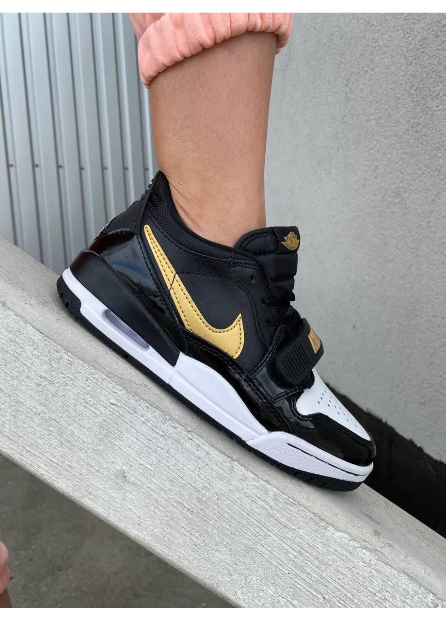 КРОСІВКИ ЖІНОЧІ NIKE AIR JORDAN LEGACY 312 LOW BLACK GOLD НАЙК АІР ДЖОРДАН ЧОРНІ No Brand чорні демісезони (391947591)