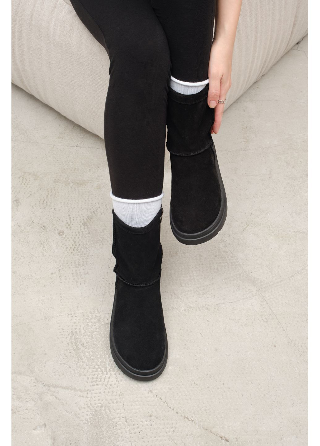 Женские высокие зимние угги из чёрной натуральной замши с боковой молнией (отшив 3 дня) Paradize (365756005)