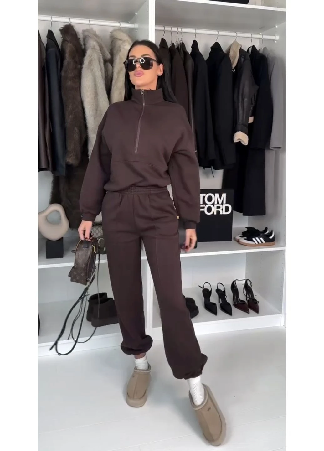 Жіночий спортивний костюм No Brand (389025110)