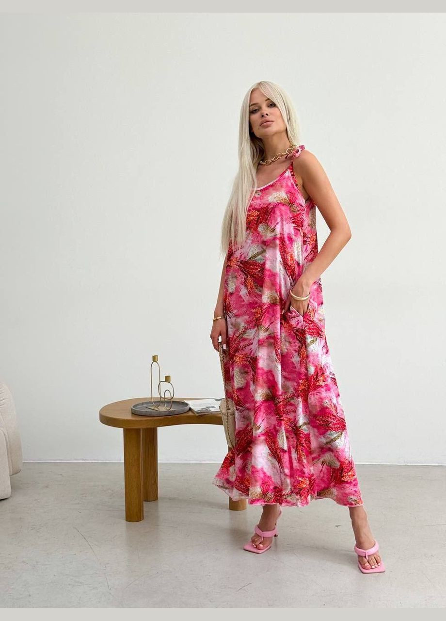 Летний женский женское платье макси Style Point с абстрактным узором