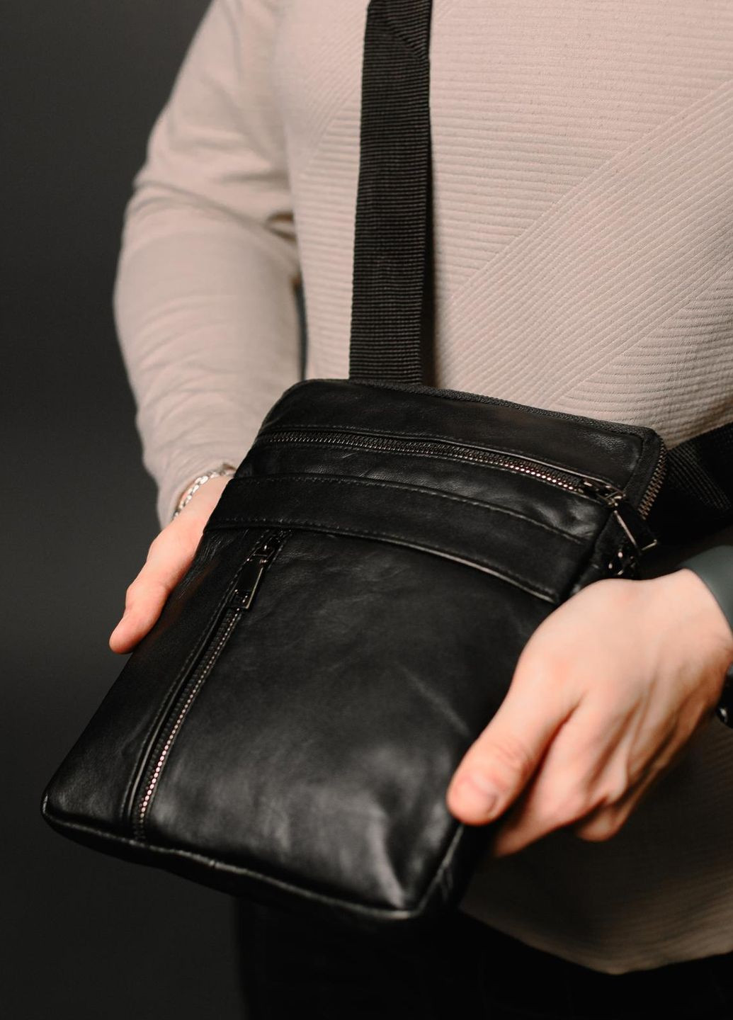 Шкіряна сумка-мессенджер через плече Vishnya (317574248)