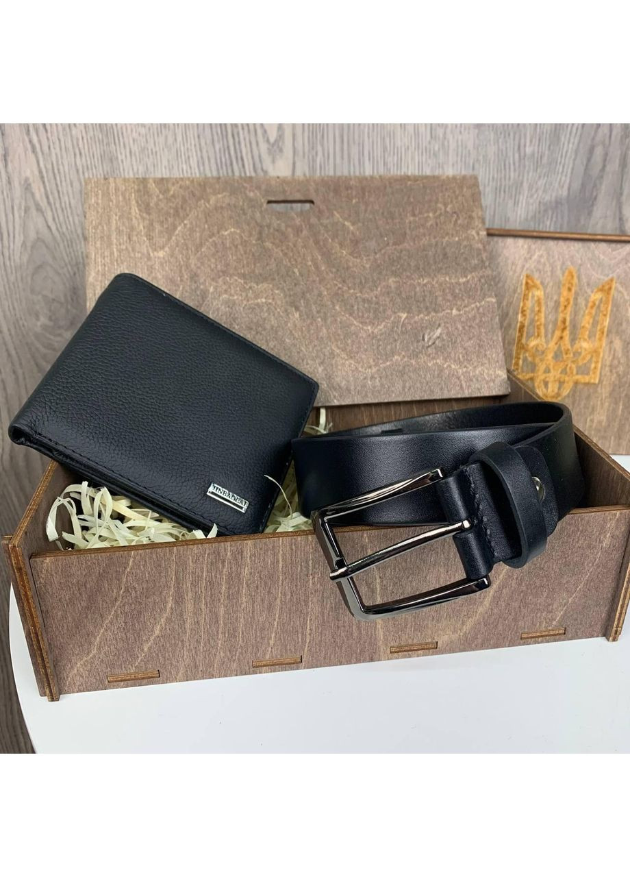Чоловічий подарунковий набір шкіряний гаманець портмоне і пояс ремінь в чорний коробці. No Brand (351536568)