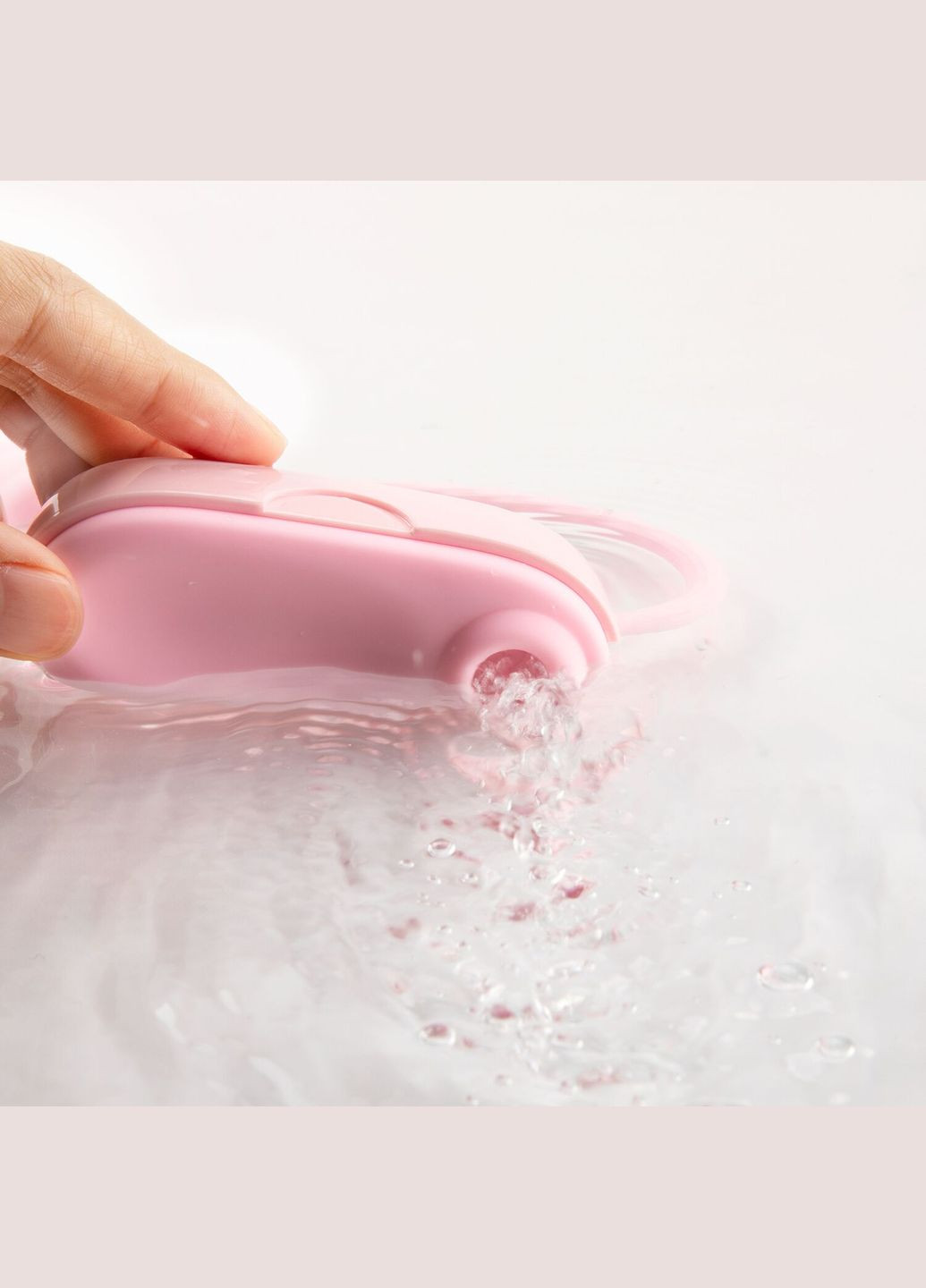 Вакуумный клиторальный стимулятор Louis Vibrate Pink с виброяйцом, в кейсе Otouch (296492233)