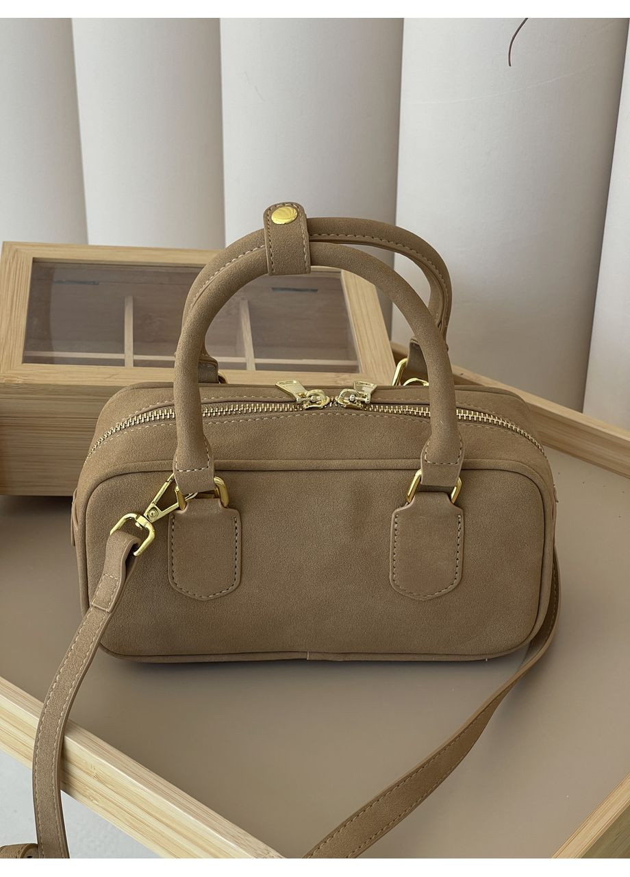 Сумка жіноча Arcadie Matelassé світло-коричневий крос боді No Brand (369935631)