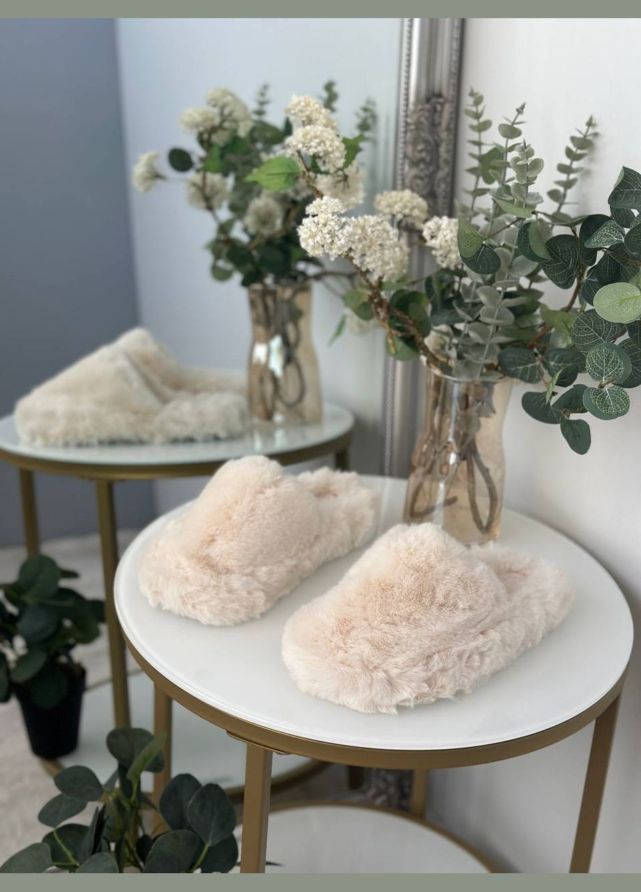 Молочные тапочки комнатные No Brand