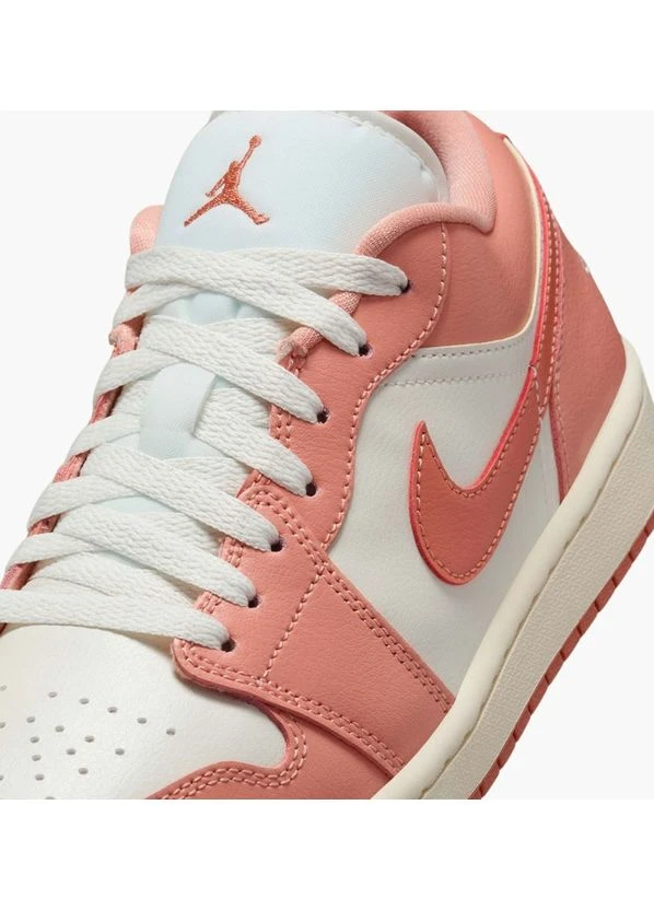 Кросівки Low Sail Madder Root Peach/White DC0774-180 Air Jordan комбіновані демісезони (399414673)