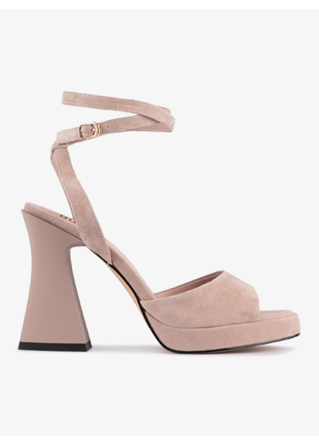 Бежевые женские босоножки 1100457 Buts с ремешком