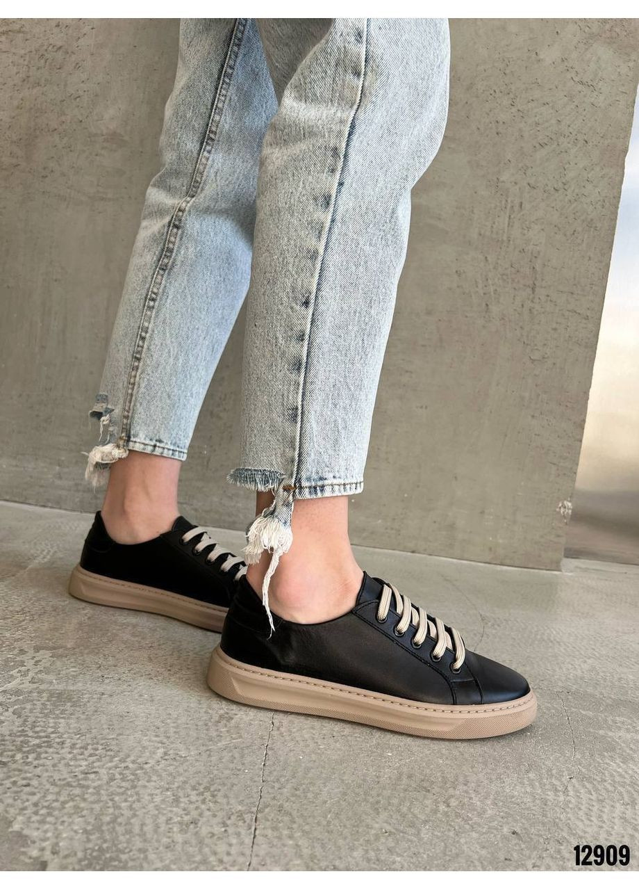 Чорні шкіряні кеди Helen