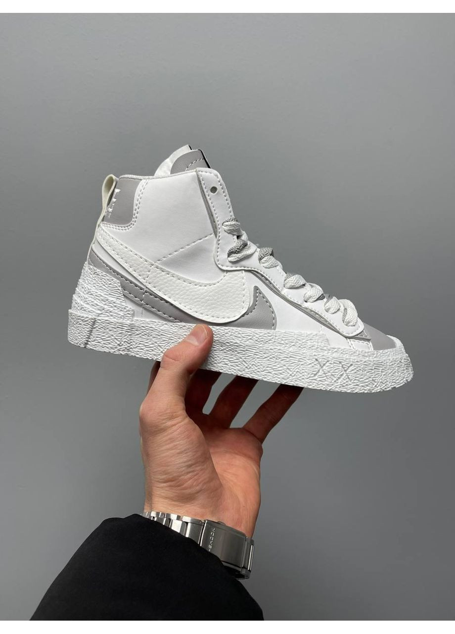 Сірі Осінні кросівки чоловічі nike blazer mid x sacai grey white найк блейзер No Brand