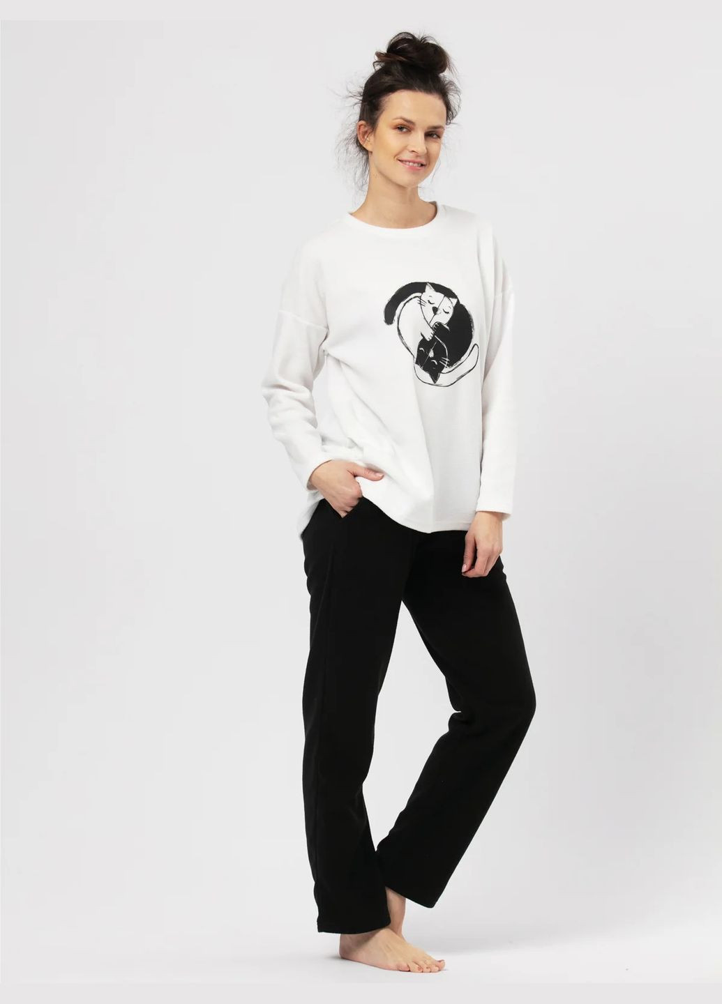 Чорно-біла зимня жіноча тепла флісова піжама кофта + брюки Key