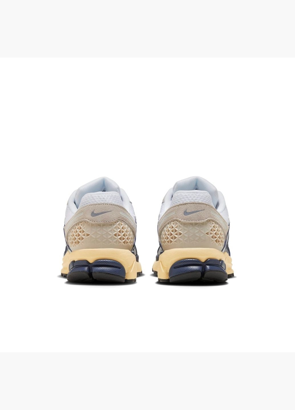 Бежеві кросівки чоловічі air zoom vomero 5 beige/blue hf4259-100 Nike