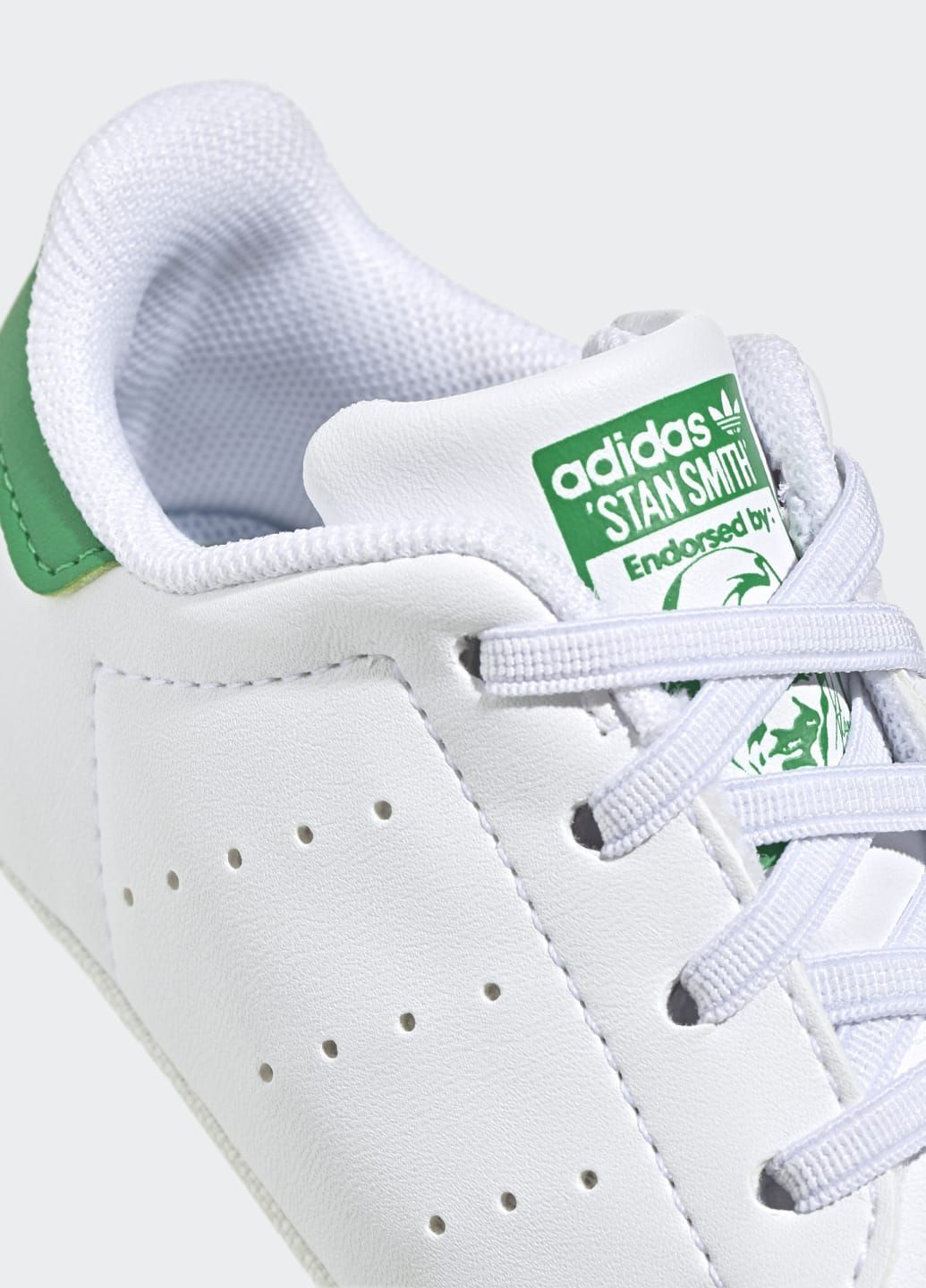 Білі всесезонні кросівки stan smith adidas