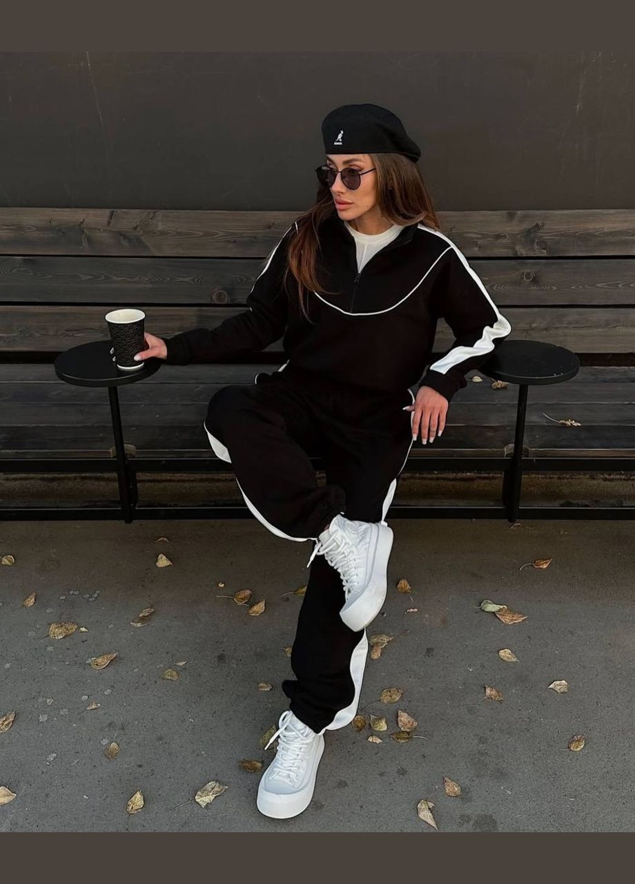 Жіночий спортивний костюм No Brand (315634870)