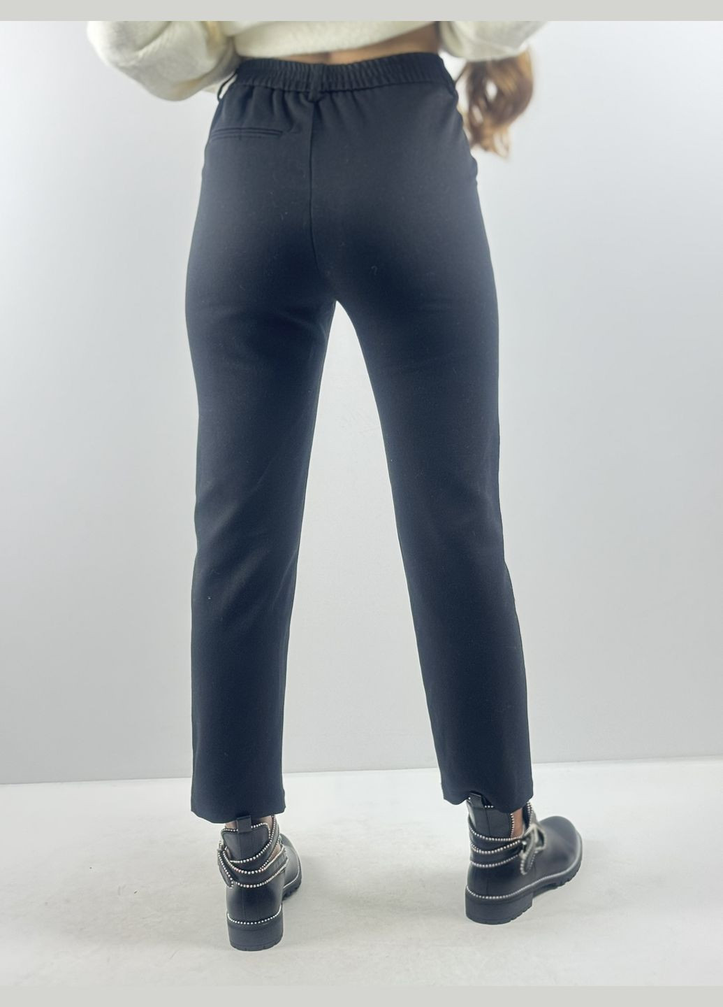 Штани жіночі, чорного кольору, з білими лампасами з обоїх боків. Kor@Kor (314962621)