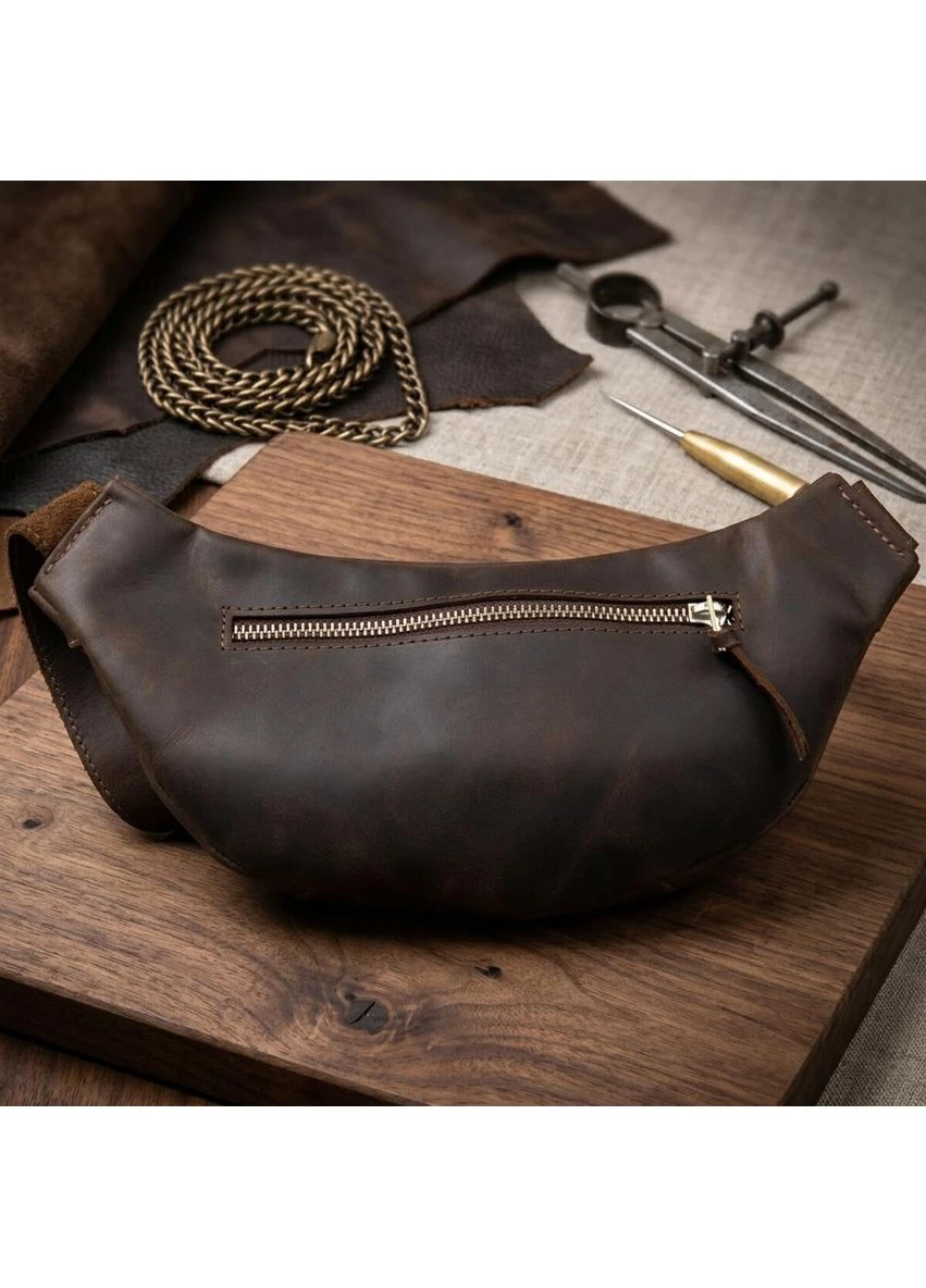 Бананка в матовой коже 11154 Коричневая Grande Pelle (391772457)