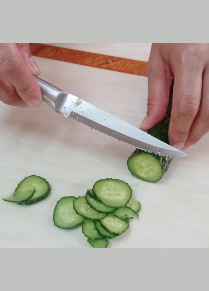 Цельный стальной нож кухонный с зубчиками для нарезки 22 см No Brand (348096121)