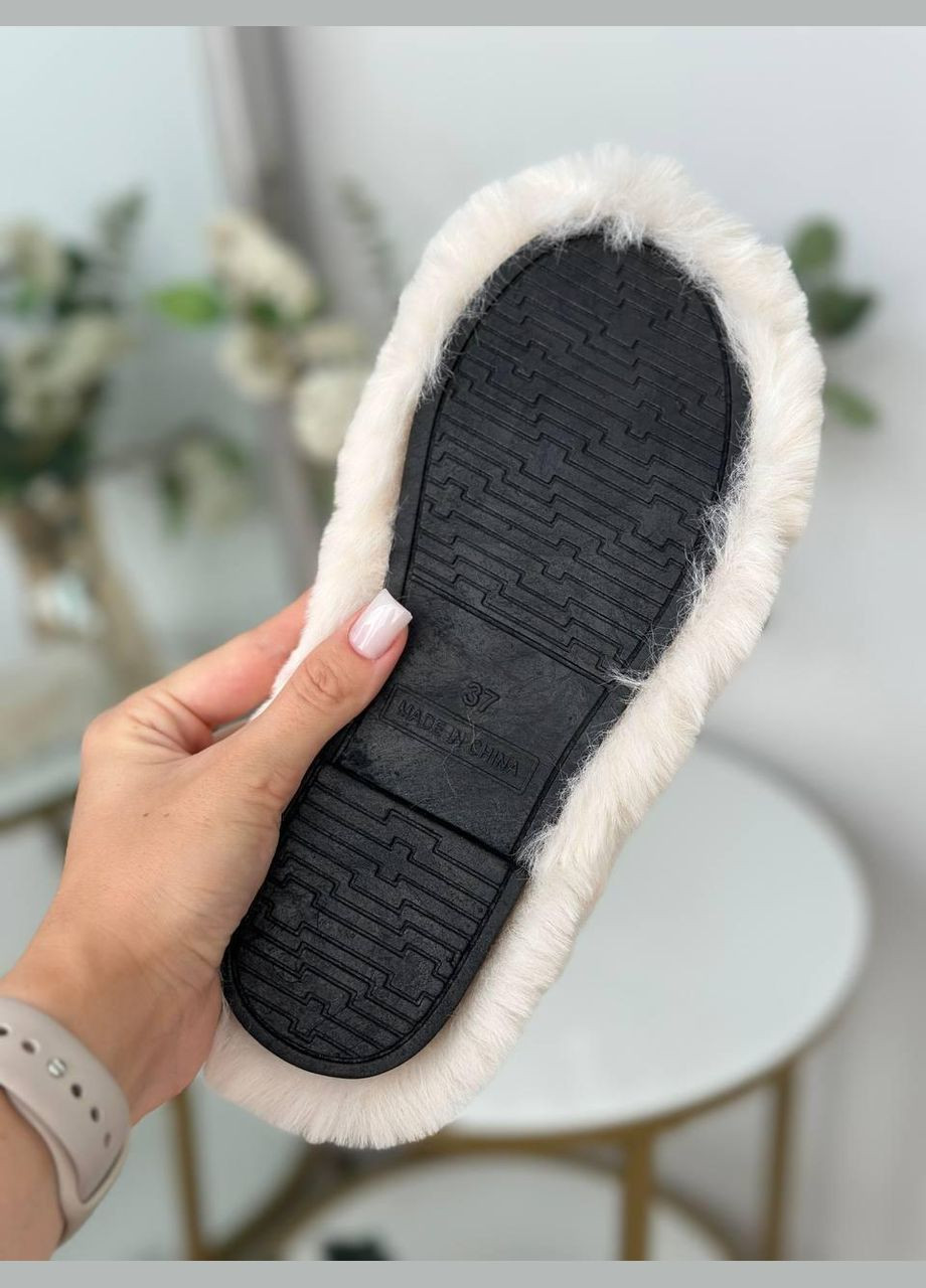 Белые нежные тапочки😍🤗 Vakko