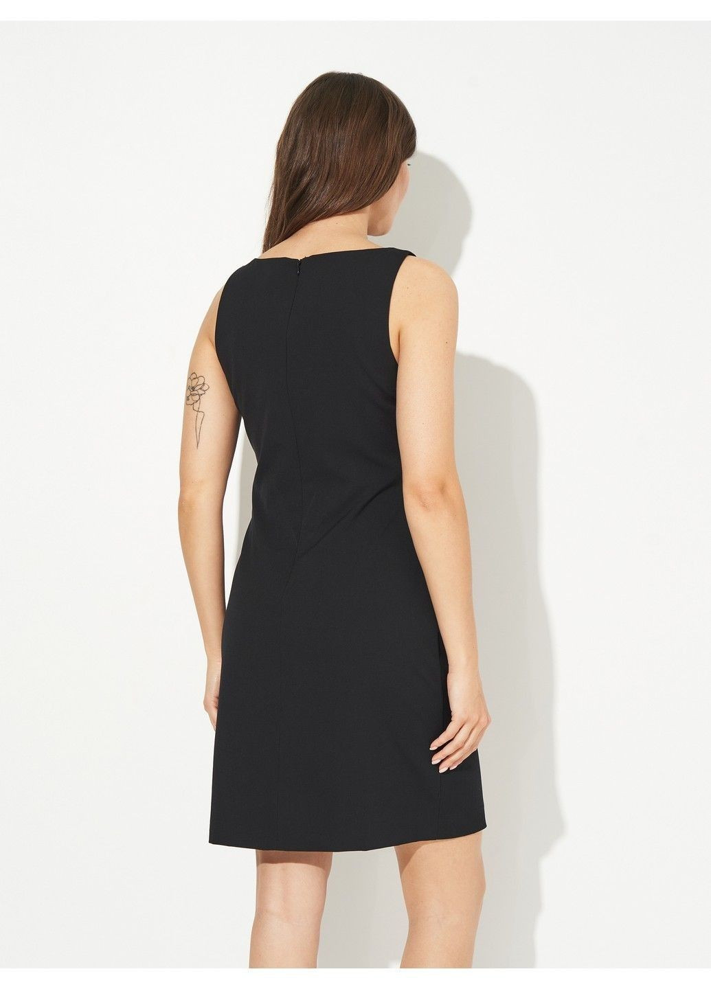 Чорна коктейльна сукня C&A однотонна