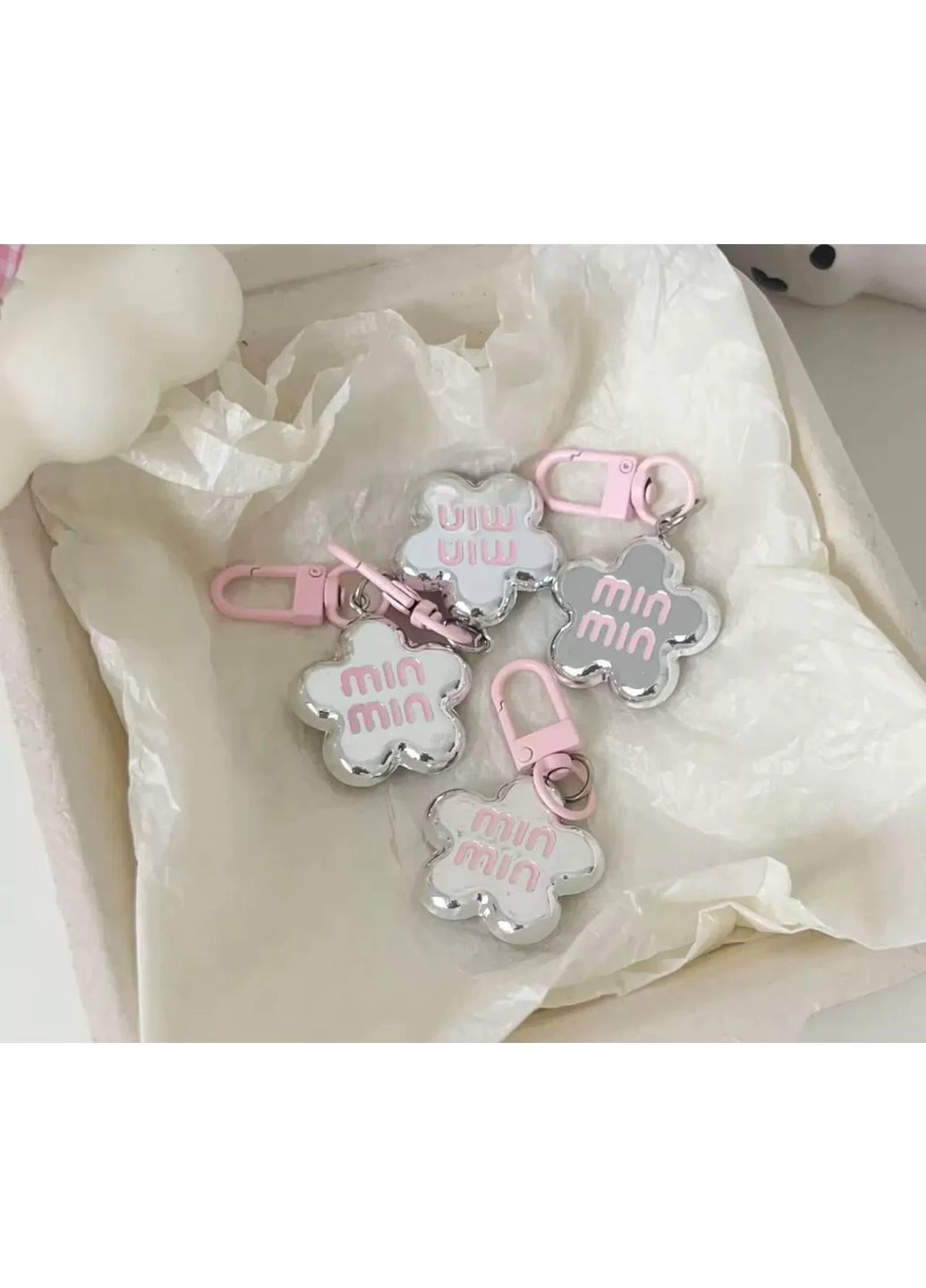 Брелок Min Min на ключе, брелок на сумку No Brand (373423984)