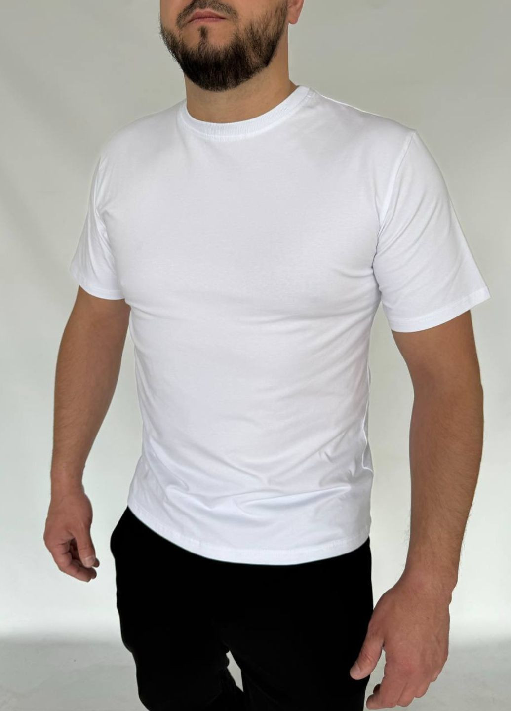 Біла футболка базова з коротким рукавом MonsterBrand