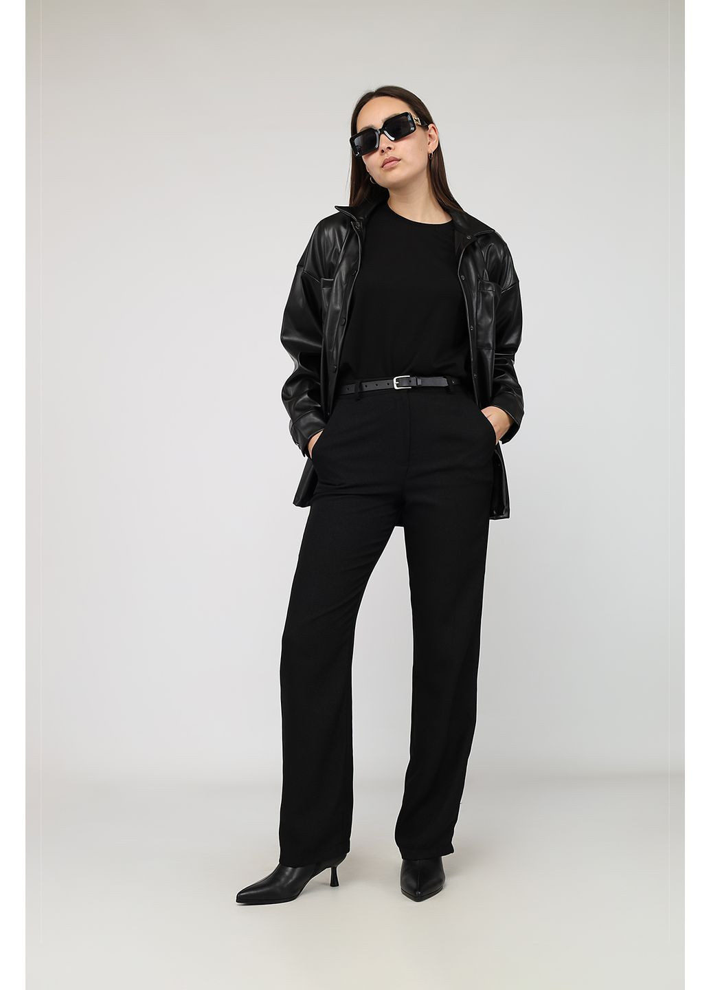 Футболка з коротким рукавом жіноча колір чорний CB-00283872 Yuki - (369447239)