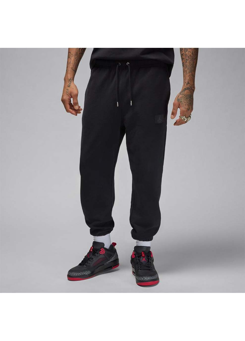 Черные демисезонные брюки Jordan