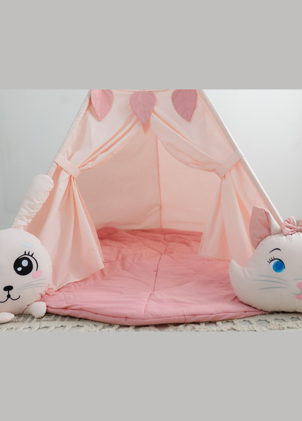Вігвам для дітей Пухнасті друзі Пудровий з об'ємним ковриком. Повний комплект No Brand (316256956)