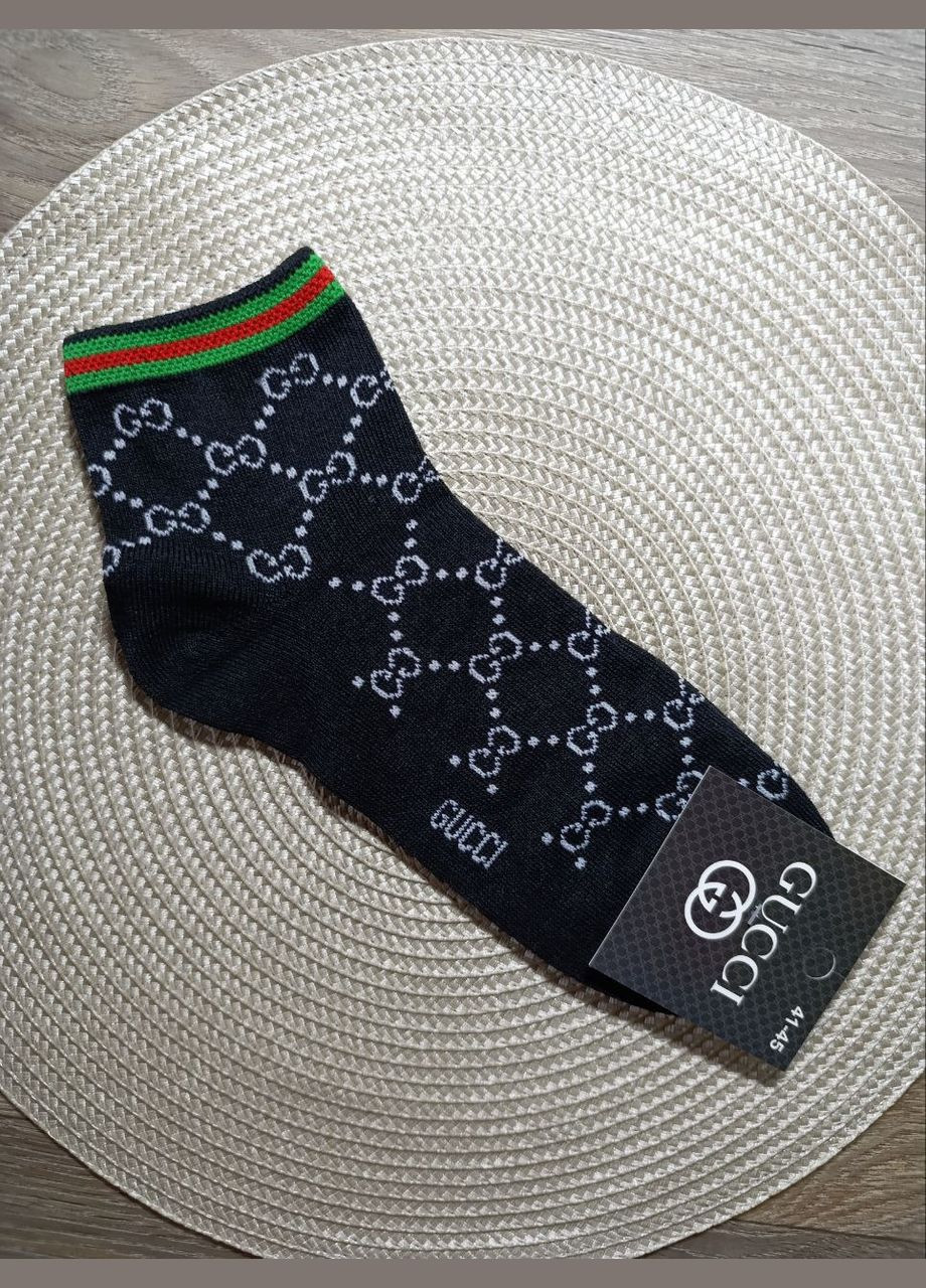 Чорні шкарпетки чоловічі бавовняні.середні.відмінна якість, дуже добре носяться, стильні, практичні.виробництво – італія. з логотипами (333338739)