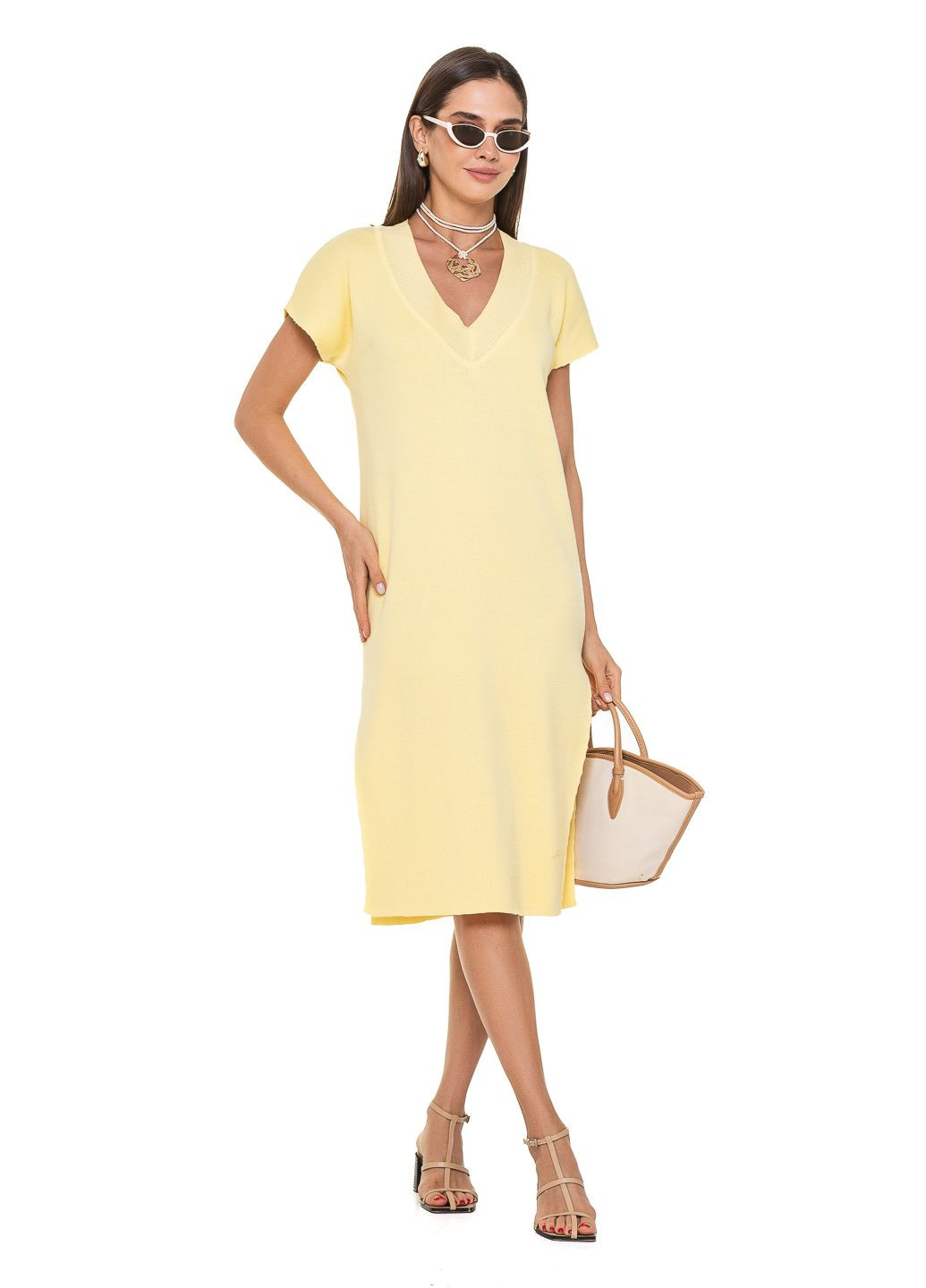 Желтое свободное трикотажное платье с v-образным вырезом SVTR