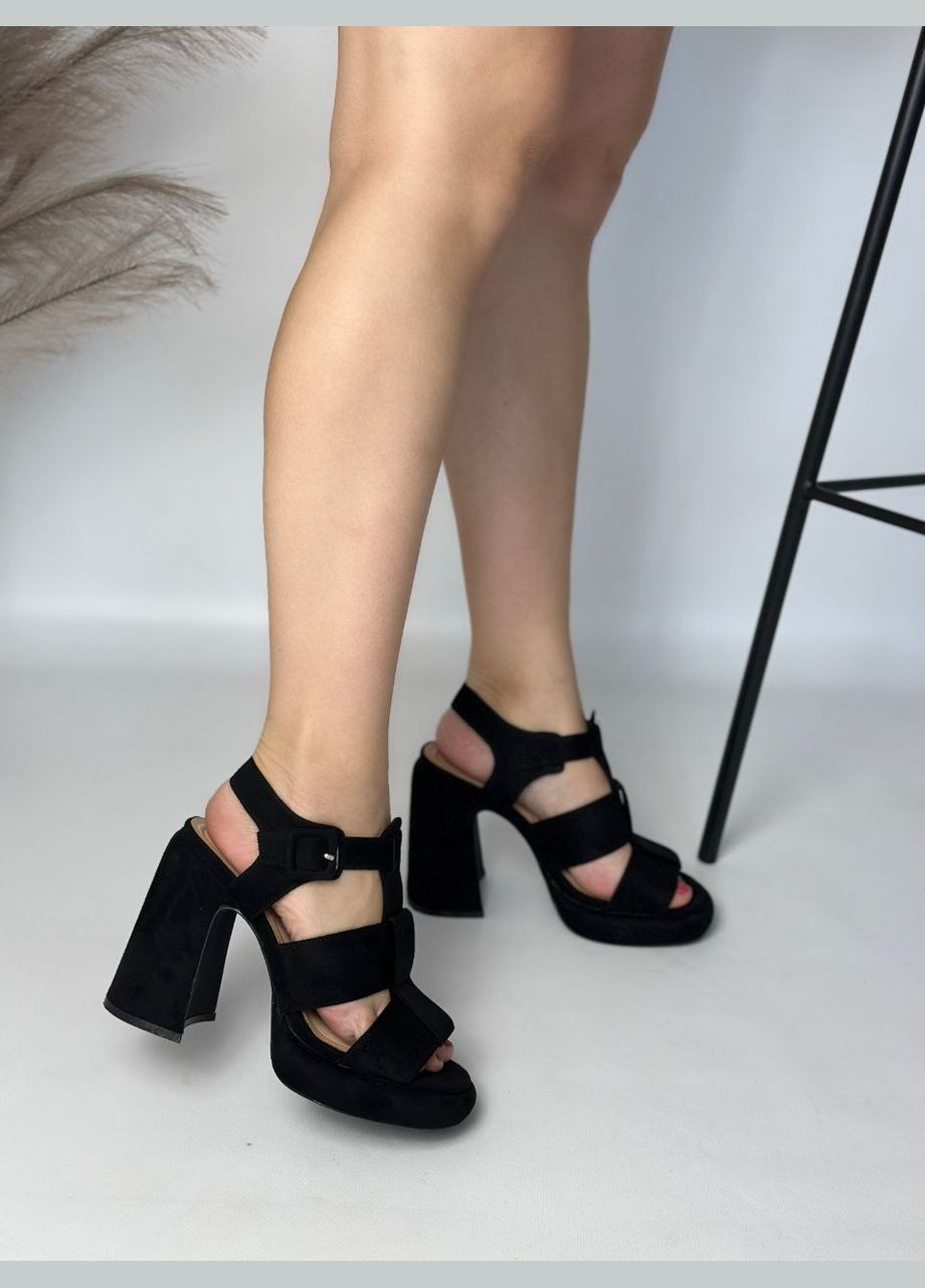 Черные эффектные женские босоножки No Brand